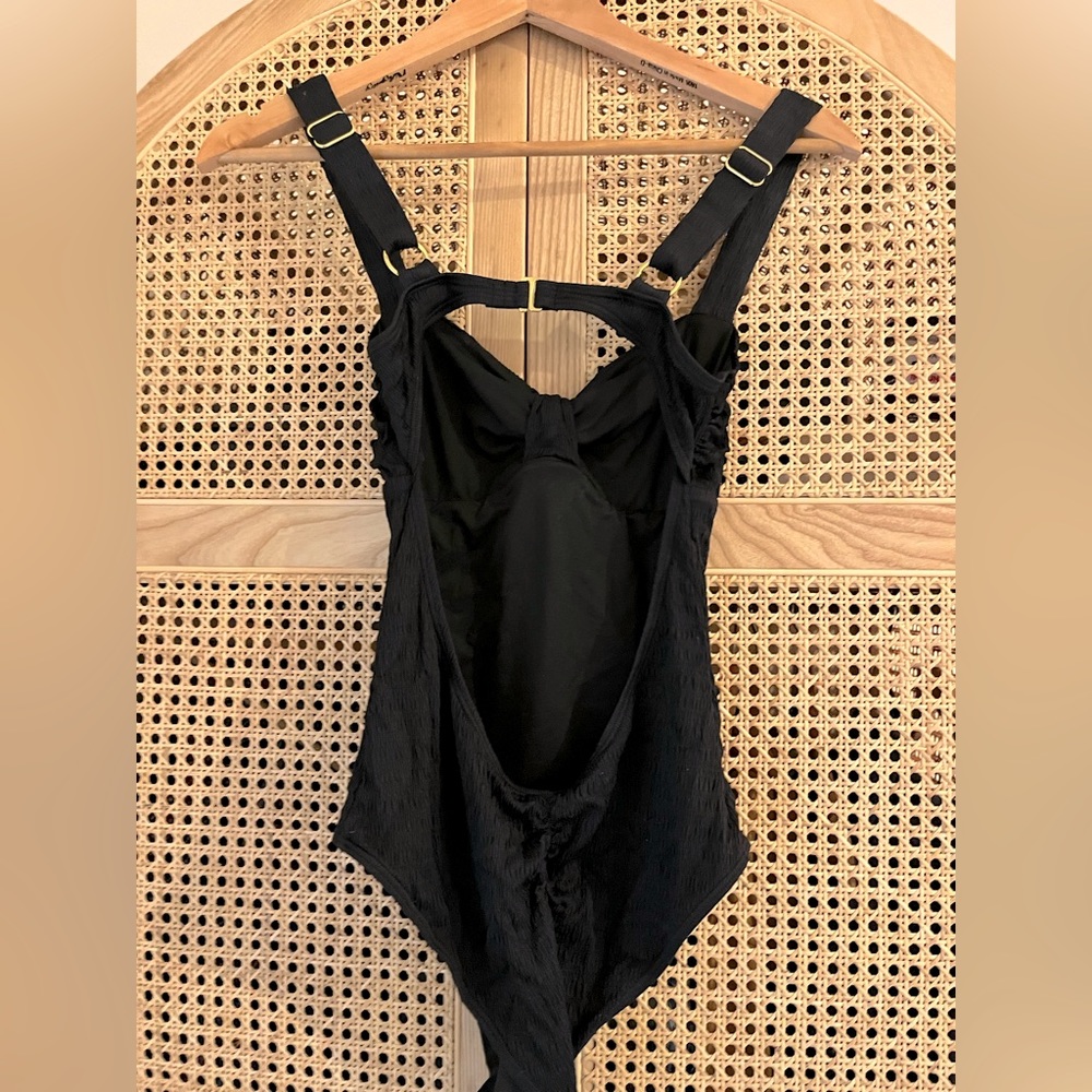 Seraphine MATERNITY front twist maternity swimsuit (black, size S).